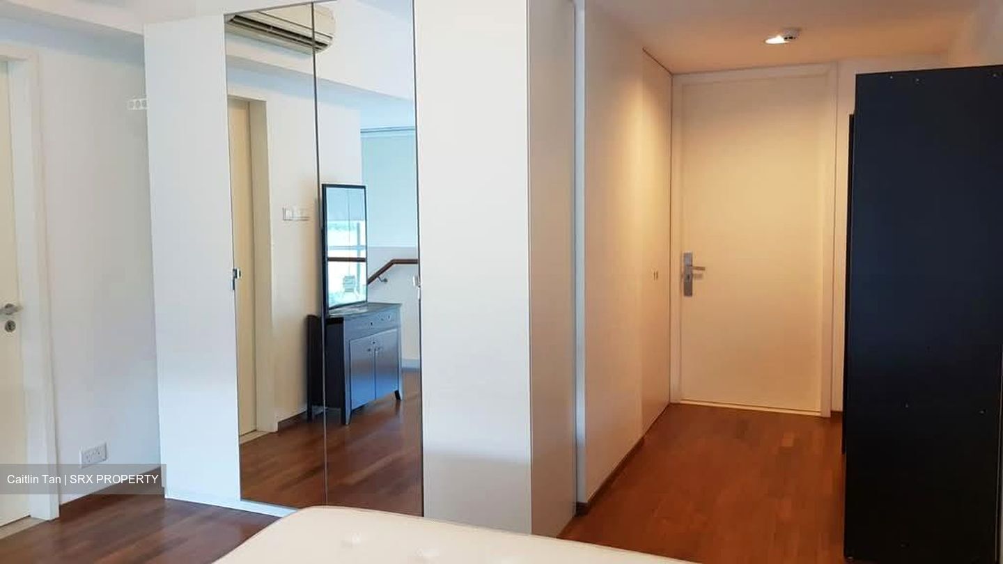 Regency Suites (D3), Office #551884991
